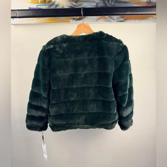 NWT Calvin Klein Cropped Faux Fur Jacket – Emerald Green – Size S - Picture 4 of 7